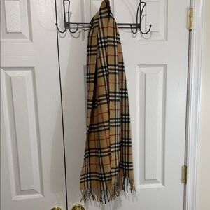Burberry Classic Check Scarf in Tan and Black
